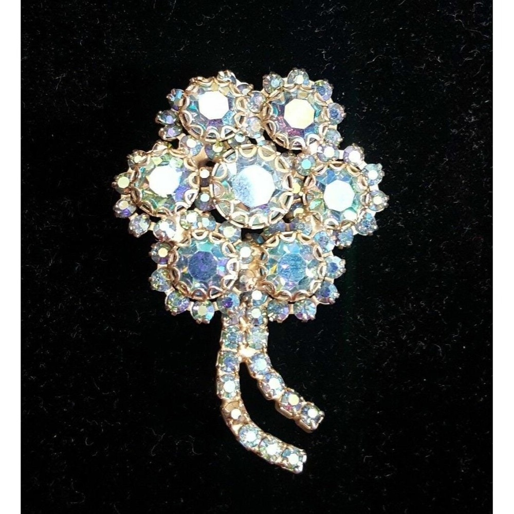Weiss Signed Brooch Pin Blue Flower‎ Bridal Bouquet Vintage 2.25 in Gold Tone
